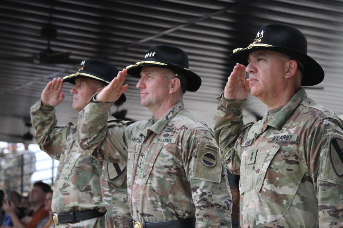 First Team Welcomes New Leadership | Article | The United States Army