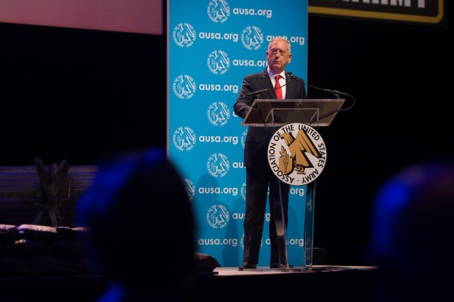 SD gives keynote address to kick off AUSA 2017