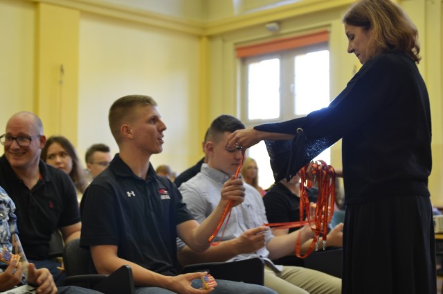 US Soldiers celebrate European Language Day in Poland