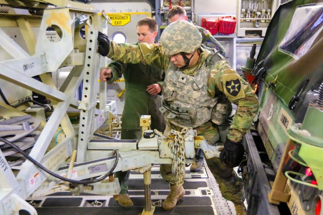 2nd Infantry Division Artillery stays ready to 'fight tonight' with training exercise