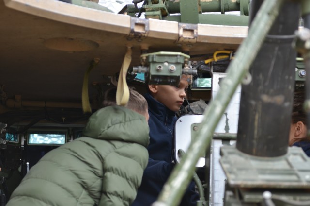 Big Red One Soldiers Support POW Museum in Poland