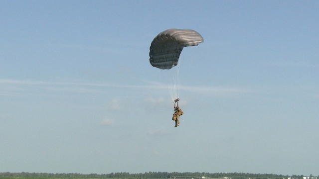 Airborne Special Forces test new Parachute Navigation System at Ft. Bragg