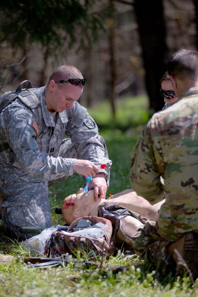 Intubating2
