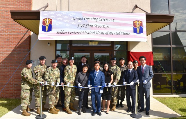 Humphreys memorializes new medical dental facility