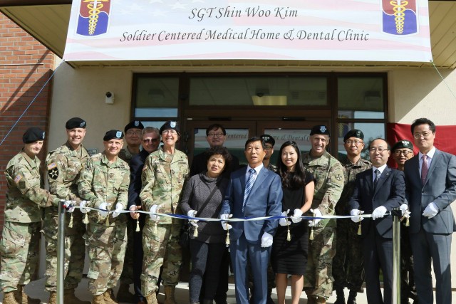 Sgt. Shin W. Kim Soldier Centered Medical Home & Dental Clinic ribbon cutting ceremony