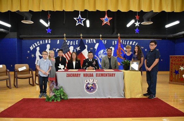 CCAD signs partnership pledge with elementary school
