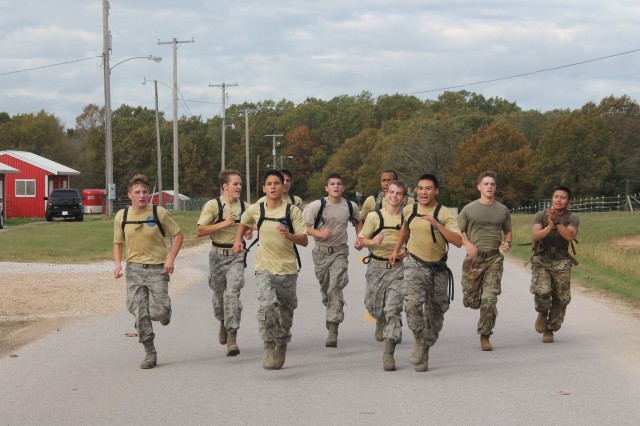 Fort Leonard Wood EBOLC teams up with JROTC for 3rd annual Raider Challenge