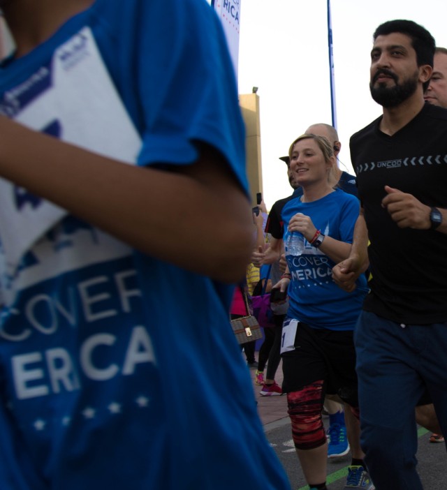 1st TSC soldiers participate in Discover America 5k