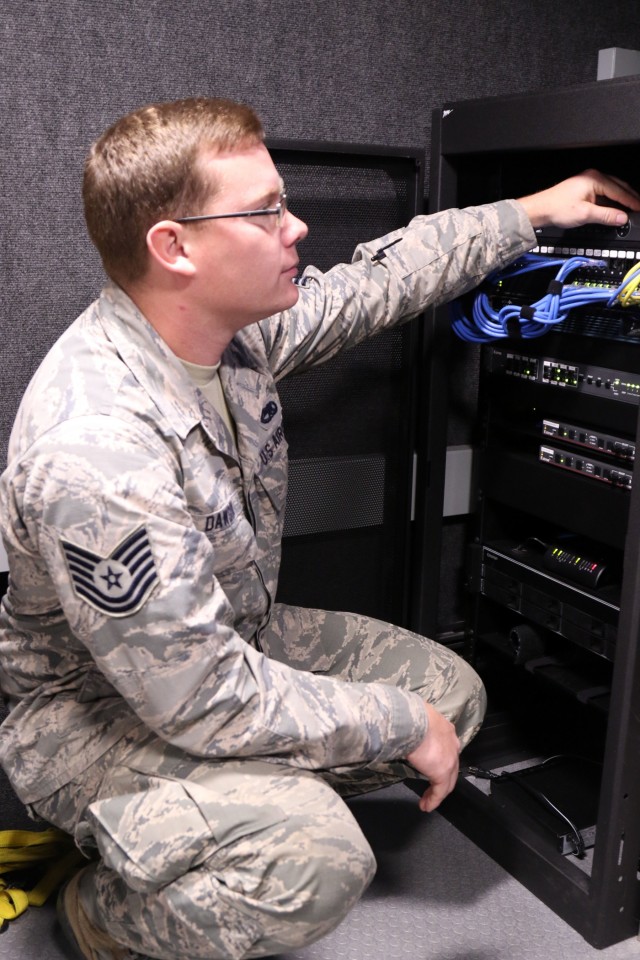 Guardman-designed communications trailer debuts at Southern Strike 18