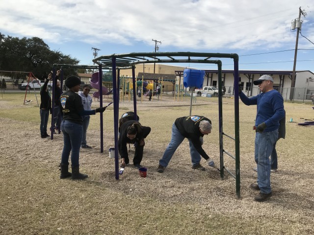 Soldiers, Army Civilians, Cove JROTC combine to Make A Difference at Florence ISD