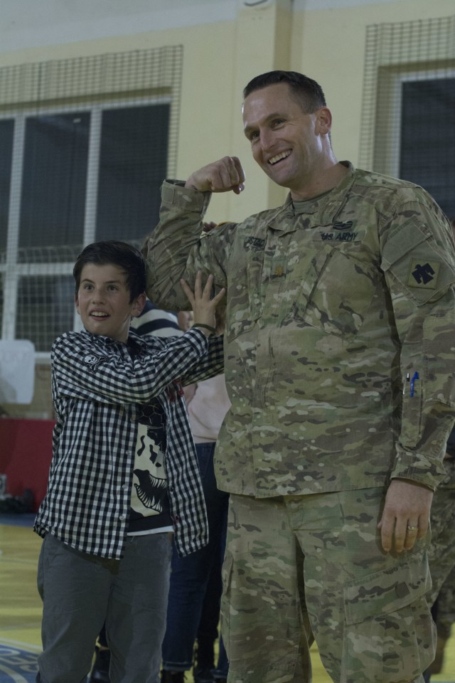 U.S. Soldiers share Halloween with Ukrainian families