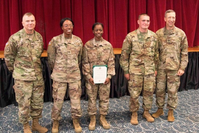 1st SFAB promotes first Soldiers to sergeant under new policy