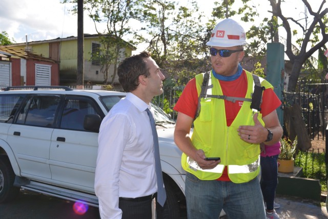 President's assistant Reed Cordish tours P. R. Recovery Field Office, mission sites