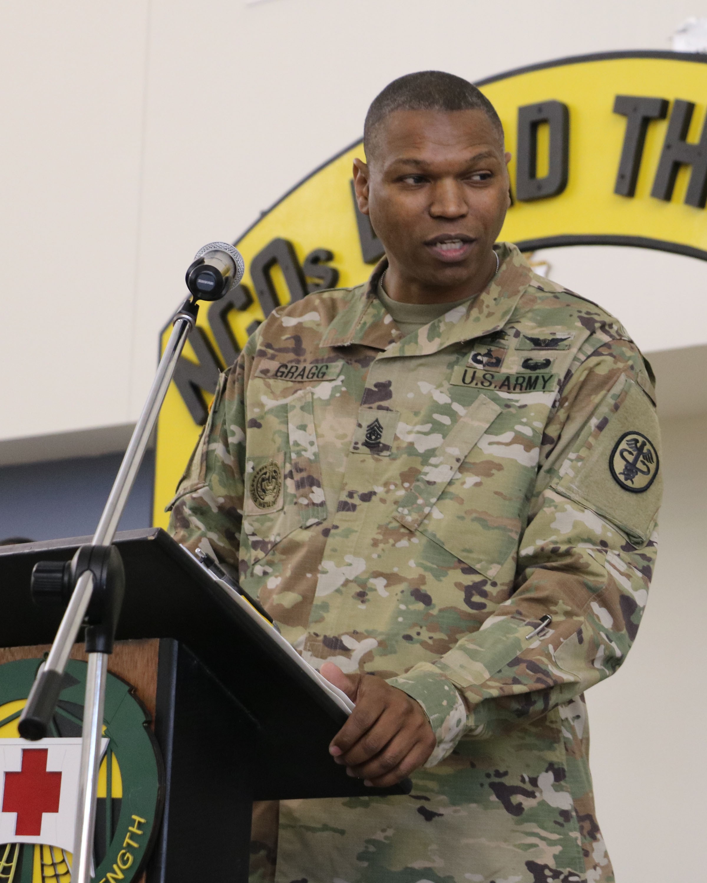 MEDCOM CSM visits Fort Campbell, mentors Soldiers | Article | The ...