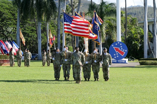 USARPAC Holds Change of Responsibility Ceremony