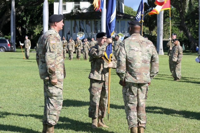 USARPAC Holds Change of Responsibility Ceremony