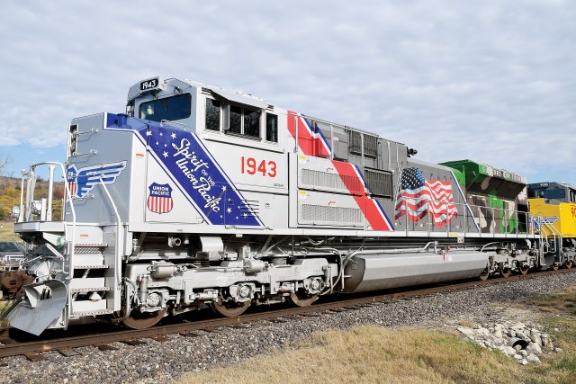 The Union Pacific Railroad honored 1st Infantry Division Soldiers at Fort Riley and celebrated its partnership with the post Nov. 6.