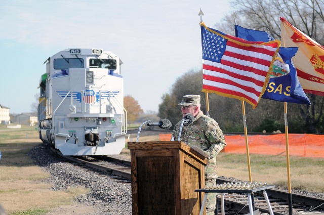 The Union Pacific Railroad honored 1st Infantry Division Soldiers at Fort Riley and celebrated its partnership with the post Nov. 6.