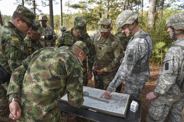 South Carolina Guard, Colombian army hold artillery exchange