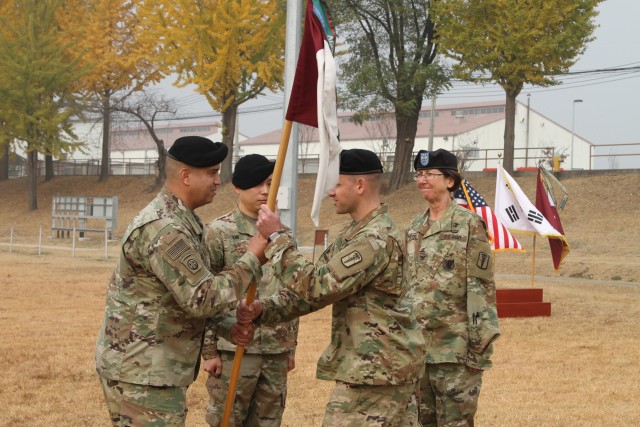 Headquarters, Headquarters Company, 65th Medical Brigade changes leadership