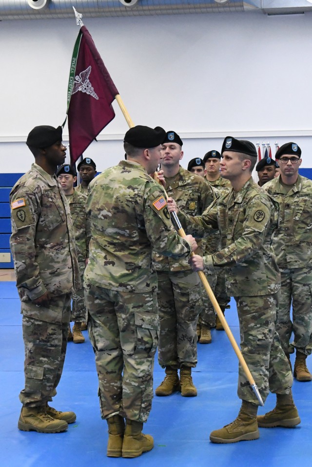 Stuttgart Army Health Clinic welcomes new commander