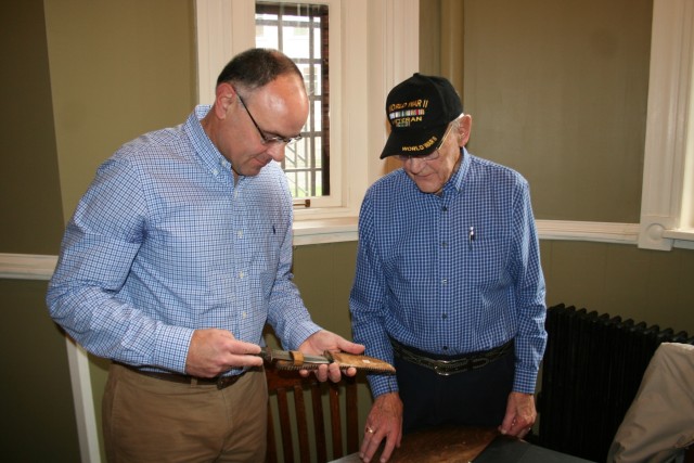 Vet visits New York State Military Museum