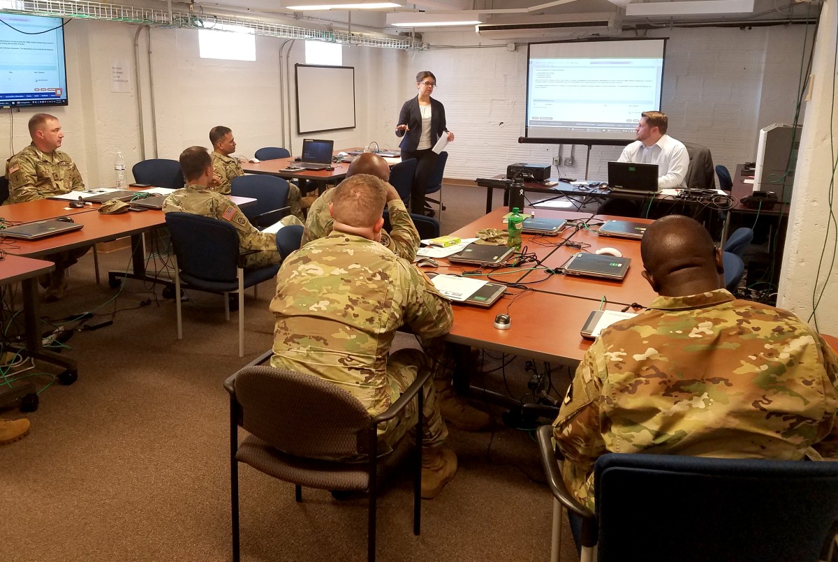 Fort Bragg Soldiers Sharpen Contracting Skills 