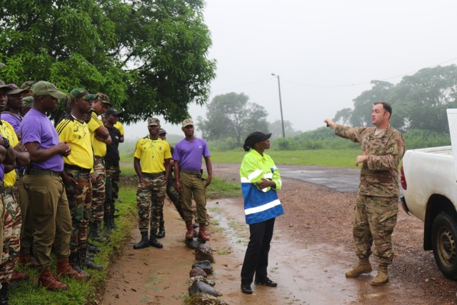 U.S. Troops Train Cameroonians in Counter-IED