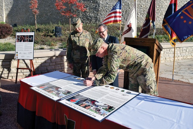 New covenant signed by 1st Inf. Div. senior leaders provides care for veterans.