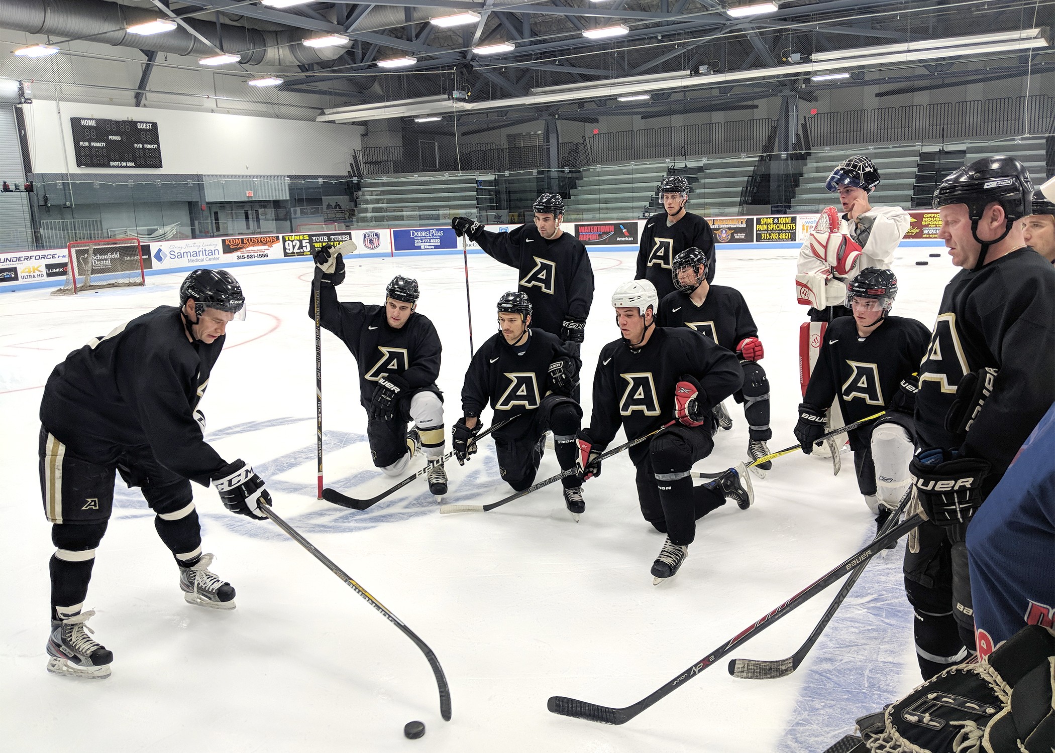 Soldierathletes arrive at Fort Drum for AllArmy ice hockey trial camp