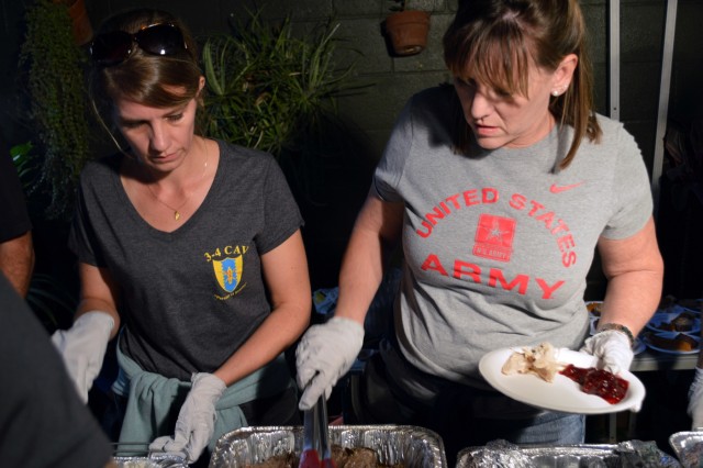 Bronco Brigade serves Thanksgiving to Hawaii community