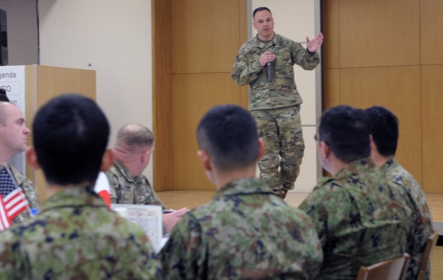 U.S. and Japanese Soldiers collaborate during Noncommissioned Officer Forum