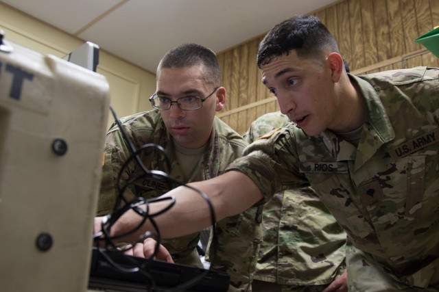 Army clears up communications on Vieques