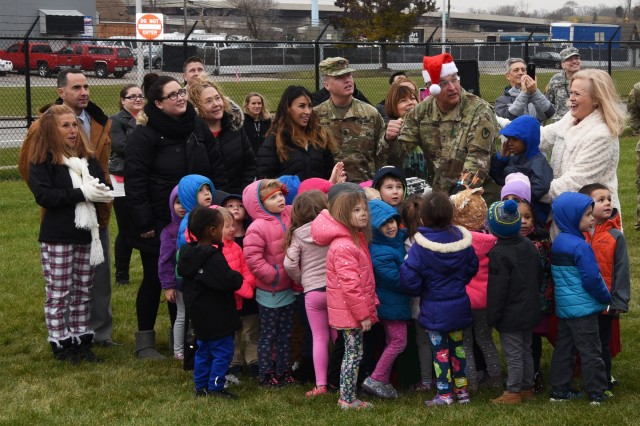 Maj. Gen. Clark LeMasters and his helpers