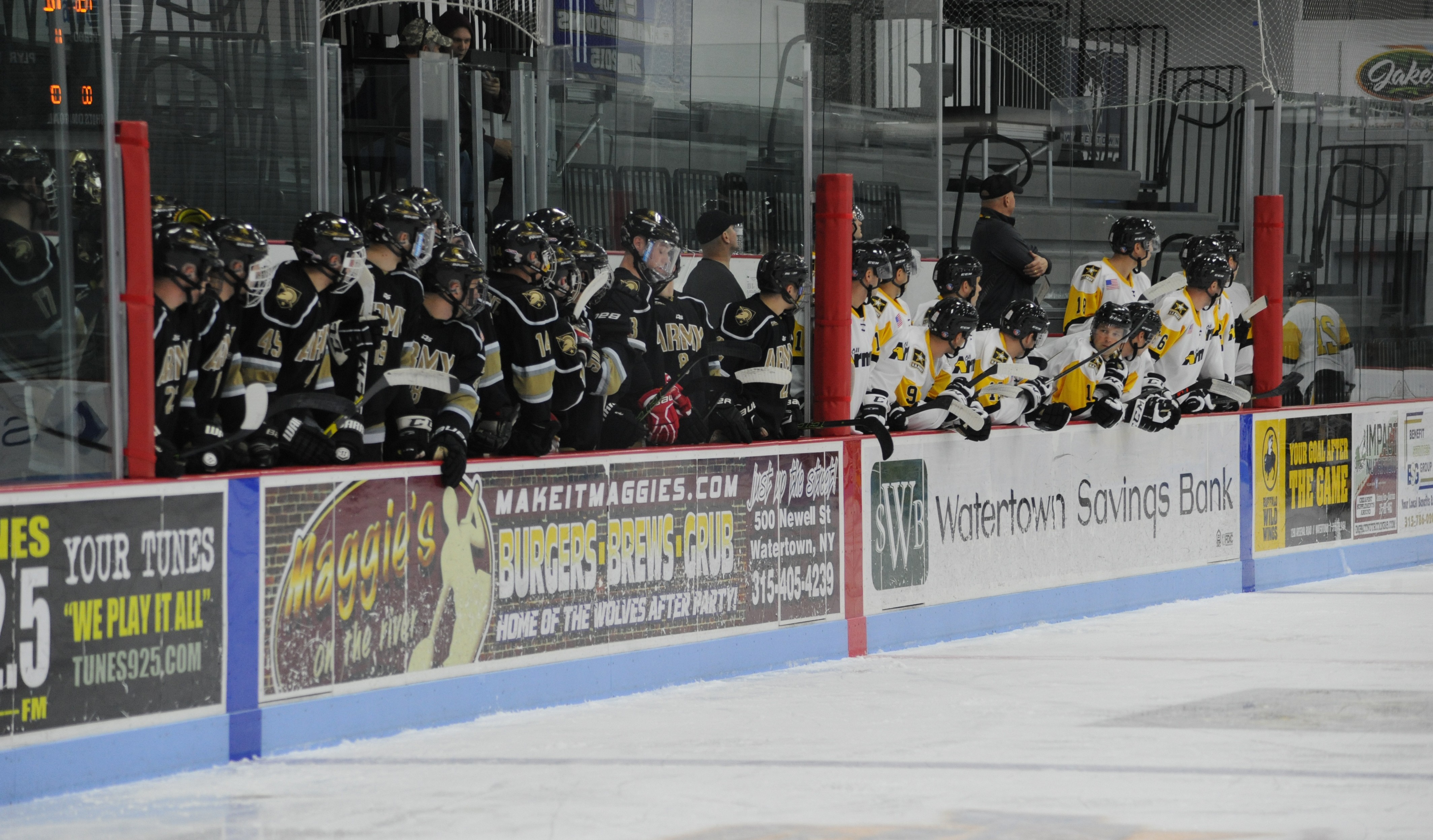 All-army Ice Hockey Team Hosts West Point Club Hockey Team In Scrimmage 