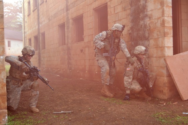 'Cacti' clears the room during squad live fire