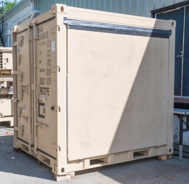 Expandable refrigerated container system &#40;one-third size&#41;