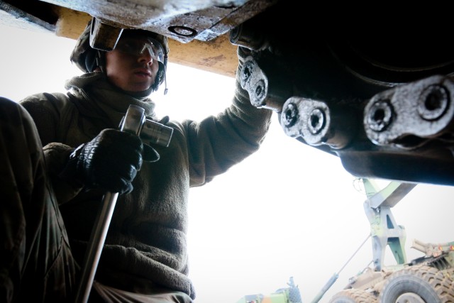 U.S. Army Europe showcases rapid deployment in Atlantic Resolve exercise