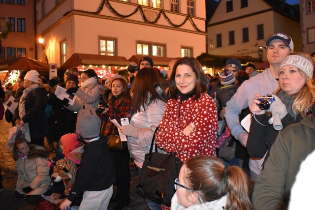 Ansbach Garrison Soldiers, families, celebrate German holiday traditions with Rothenburg neighbors.