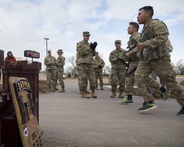 Fort Carson Best Sapper Competition 2017