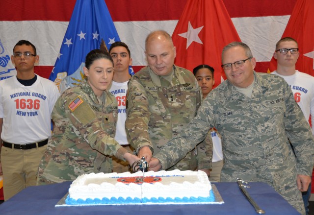 New York National Guard salutes Army Guard recruits during 381st Guard birthday event