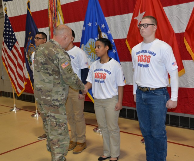 New York National Guard salutes Army Guard recruits during 381st Guard birthday event