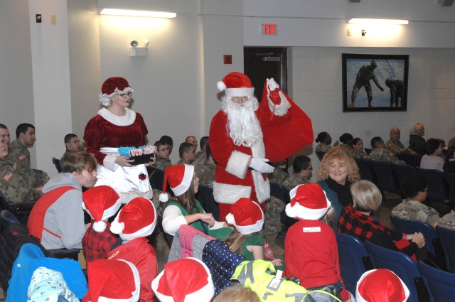 FLW's St. Nick's Benefit sponsors provide gifts for more than 800