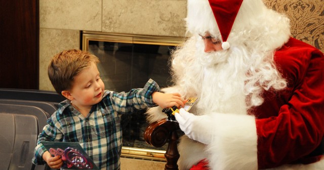 Fort Rucker children get early visit with Old St. Nick
