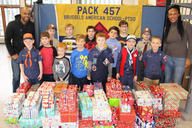 Scouts produce over 100 gift-wrapped shoe boxes 