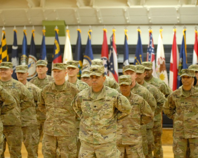 1st TSC Soldiers Redeploy in Time for Christmas