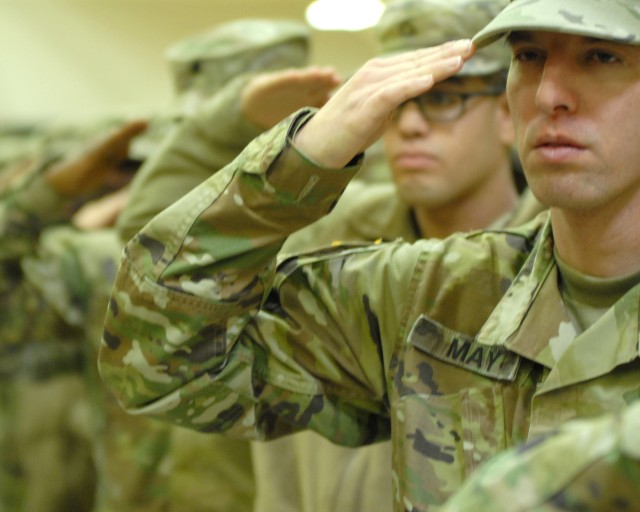 1st TSC Soldiers Redeploy in Time for Christmas