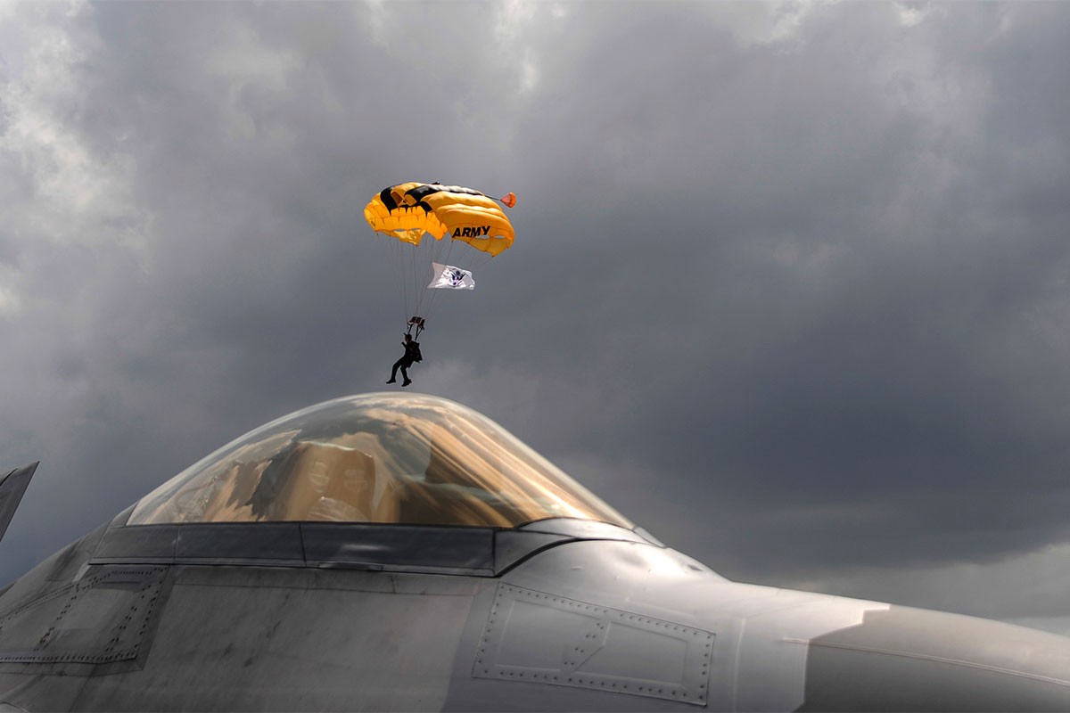 Golden Knights Parachute Team