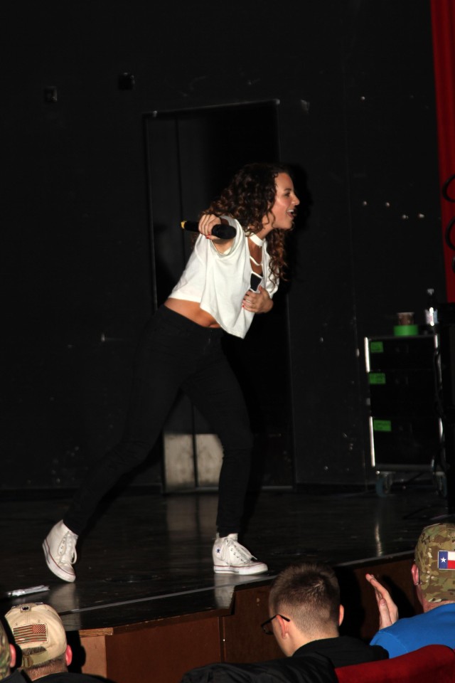 Danika Portz sings for Air Cav