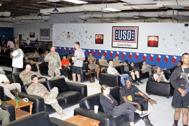 Remodeled USO opens in Kuwait 